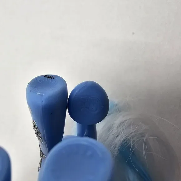 My Little Pony G4 Trixie Lulamoon 3" Brushable Curious Pose Glitter Stars 2016 - Picture 7 of 12